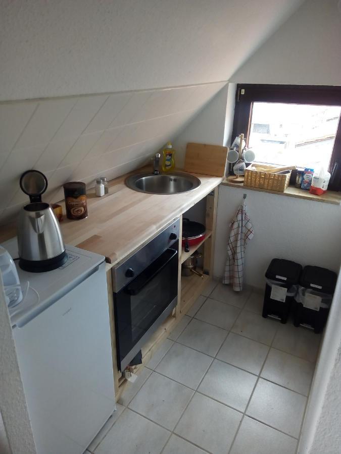 Kleine Ferienwohnung Am Kahlaer Markt Kahla  Exterior photo